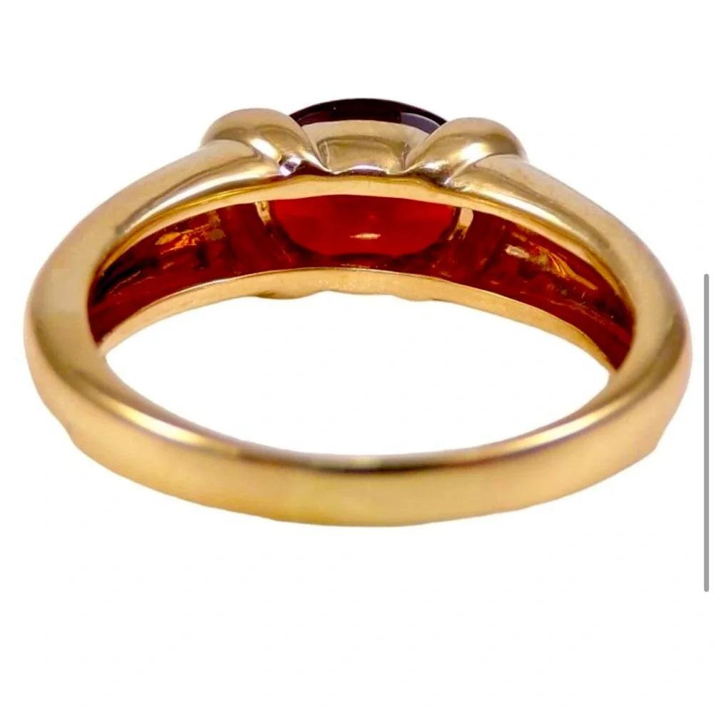 14k Yellow Gold Red Garnet Ring Size 7.5 - Picture 4 of 5
